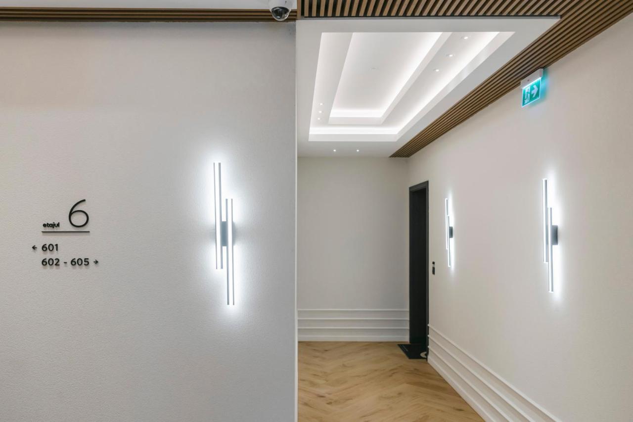 The Forest - Luxe Central Apt With Free Secured Parking Brašov Exteriér fotografie