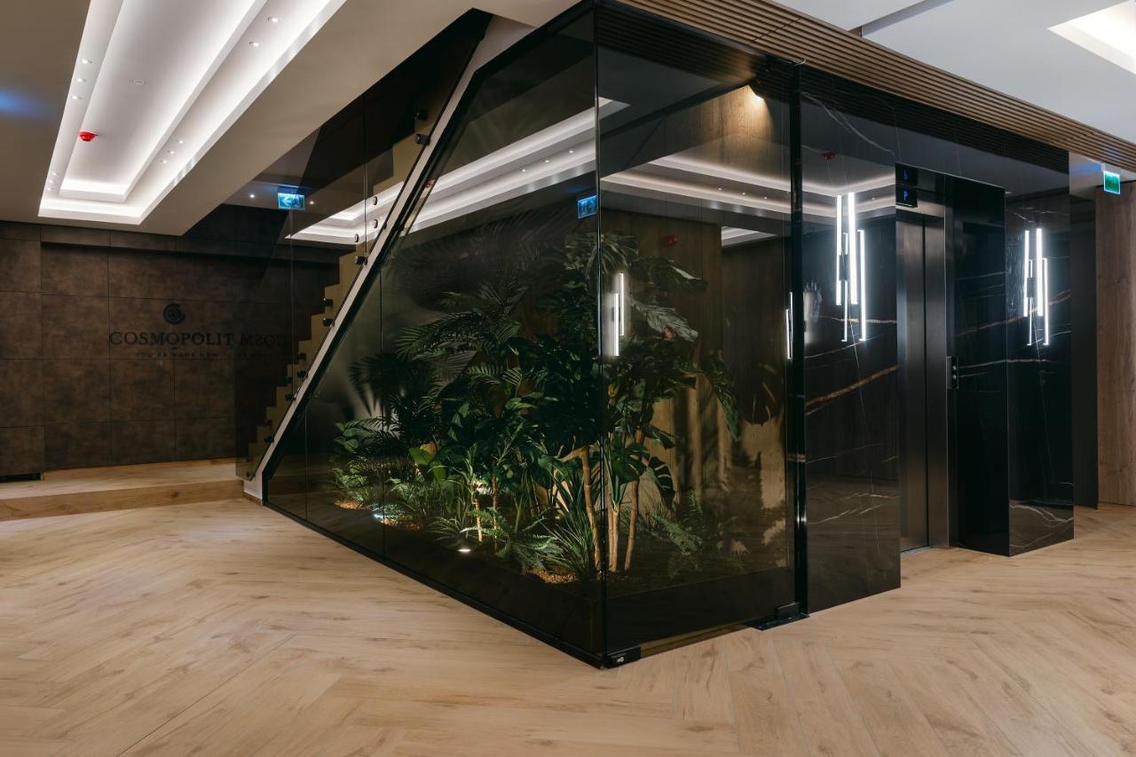 The Forest - Luxe Central Apt With Free Secured Parking Brašov Exteriér fotografie