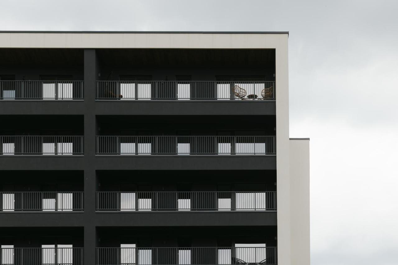 The Forest - Luxe Central Apt With Free Secured Parking Brašov Exteriér fotografie