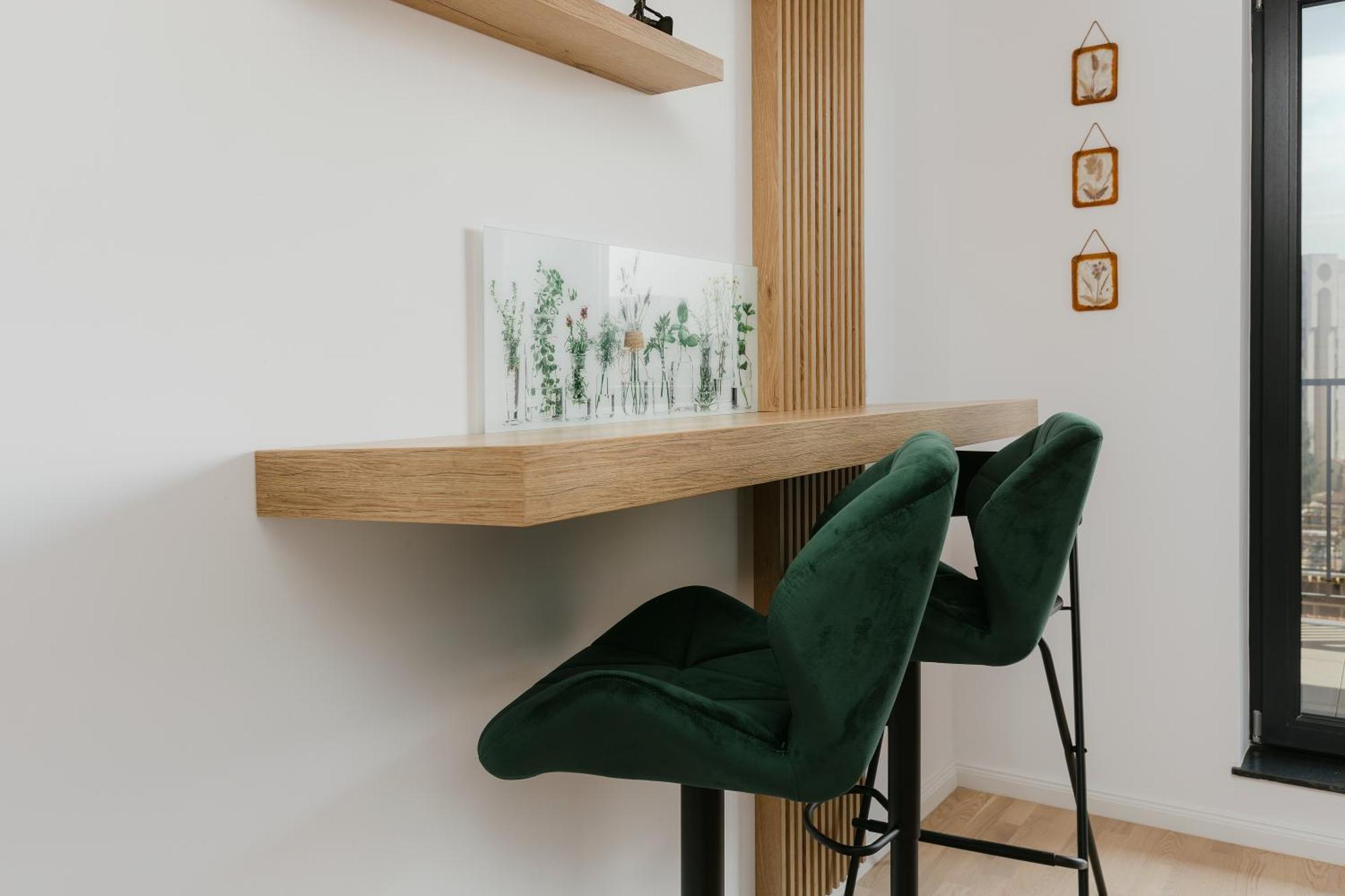 The Forest - Luxe Central Apt With Free Secured Parking Brašov Exteriér fotografie